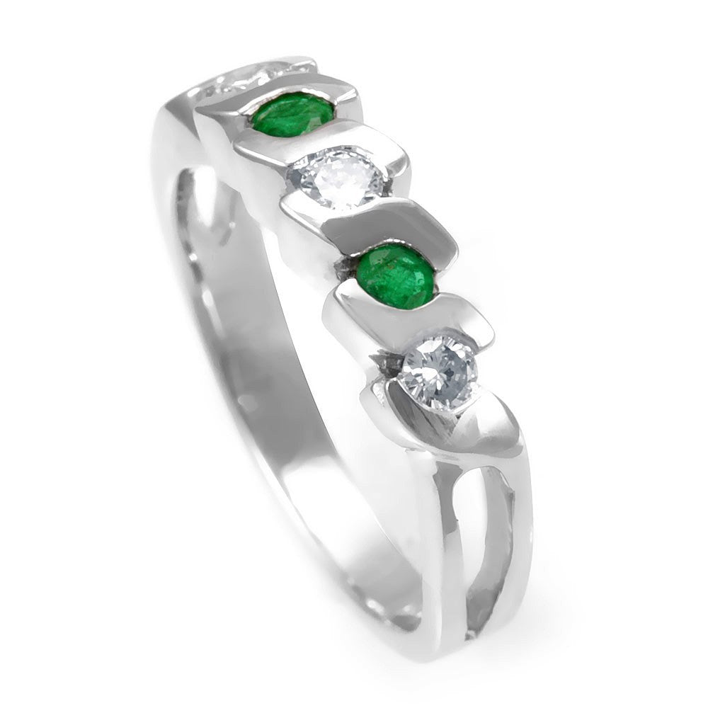 Round Diamonds and Emerald in 14K White Gold Band