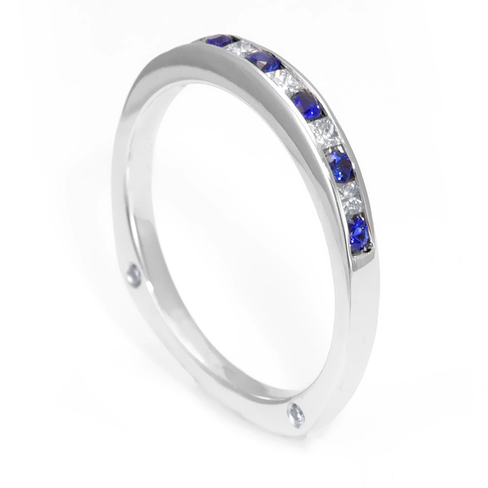 Round, Princess Cut Diamonds and Blue Sapphire 18K White Gold Band