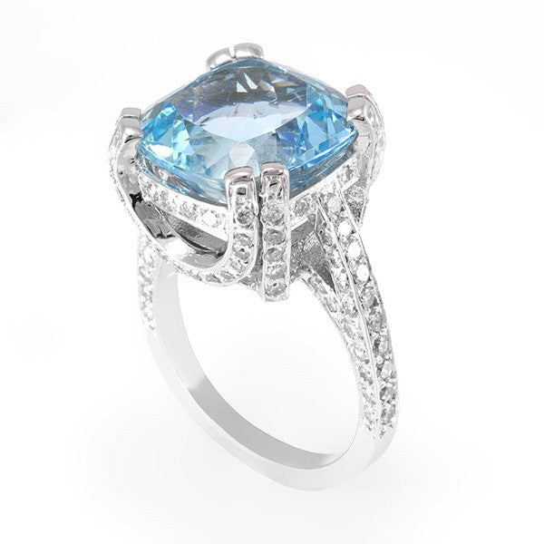 Aquamarine and Diamonds Ring in 14K White Gold