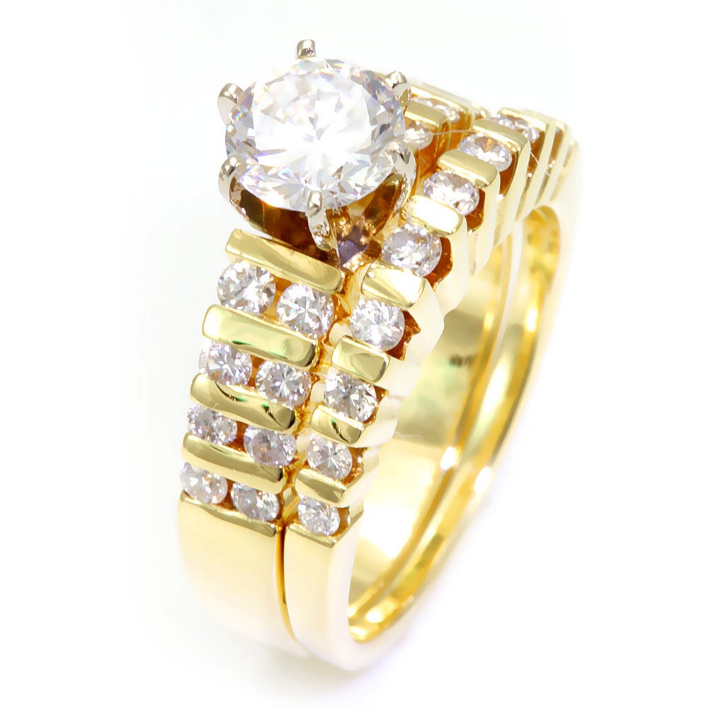 Channel Set Round Diamonds Ring and Band in 14K Yellow Gold