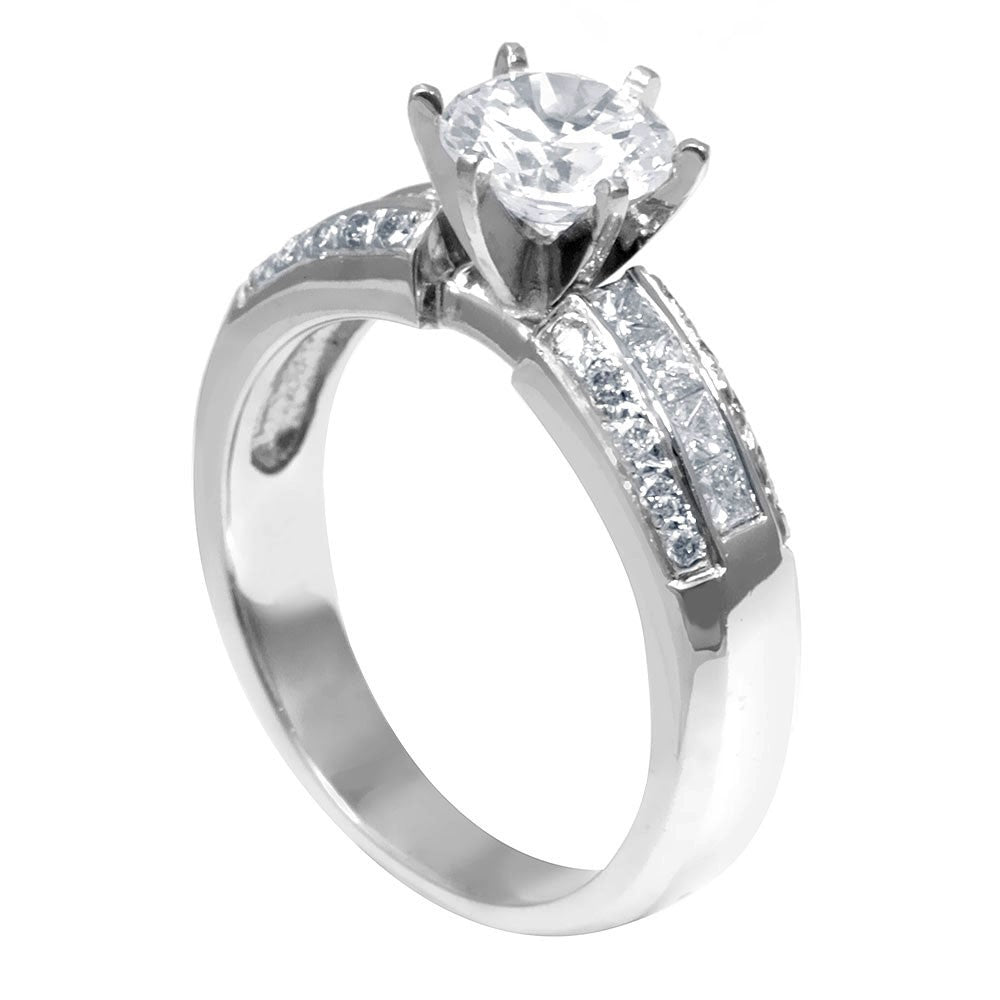 18K White Gold Engagement Ring with Princess Cut Diamond Side Stones