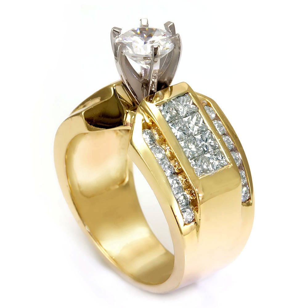 14K Yellow Gold Engagement Ring with Round and Princess Cut Diamond Side Stones