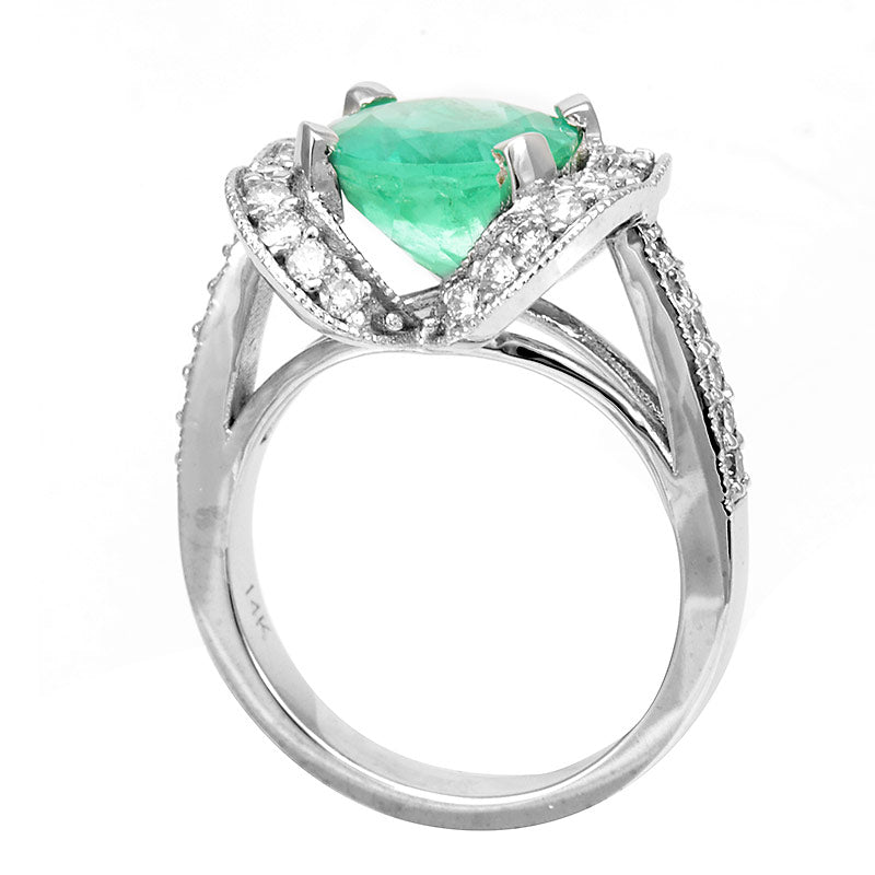 Round Diamonds in 14K White Gold Ring with Emerald Center Stone , Unique Design Diamond Ring, Ladies Ring, Emerald Ring